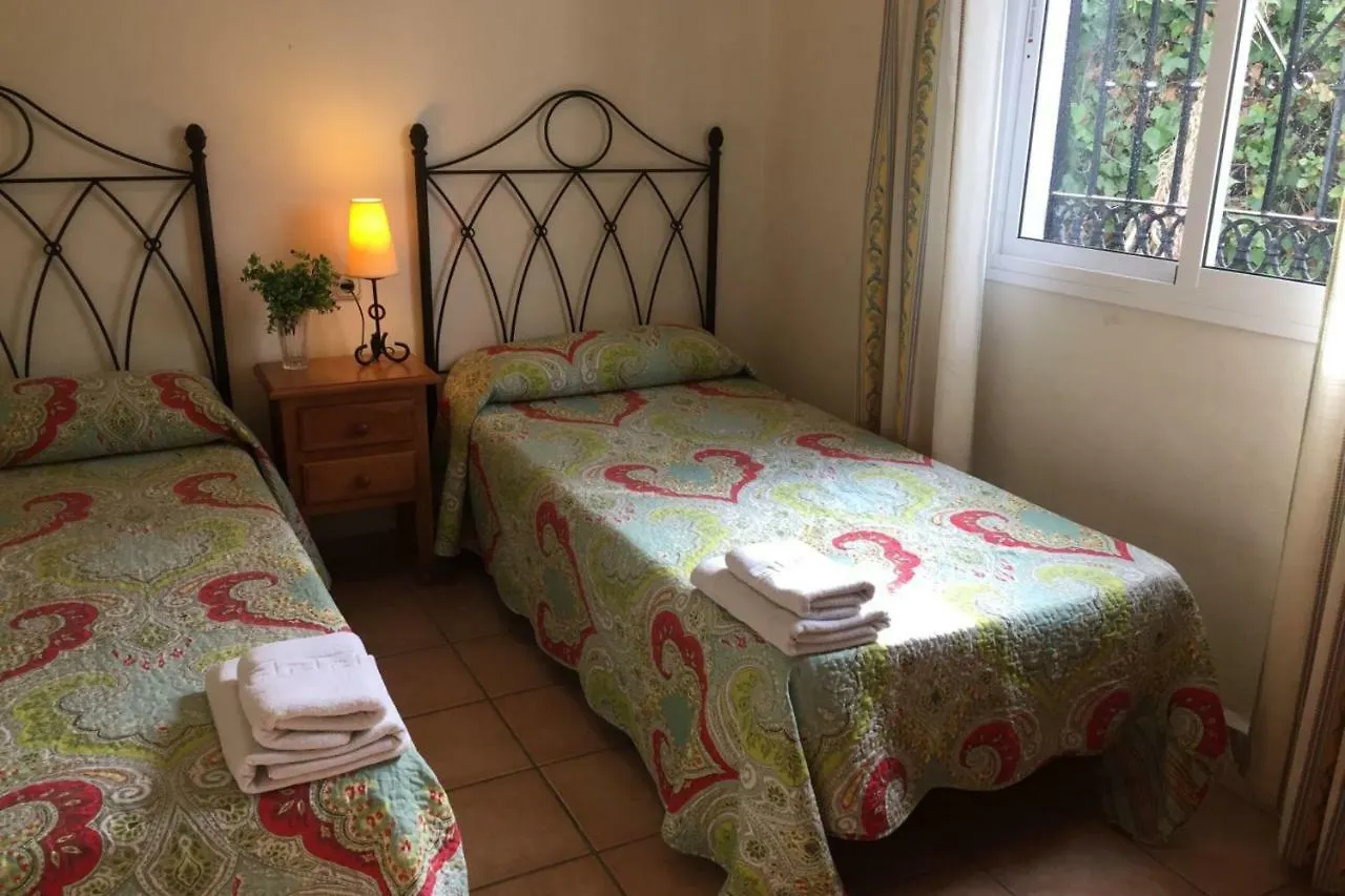 Nerja Paradise Rentals - Villa Los Girasoles