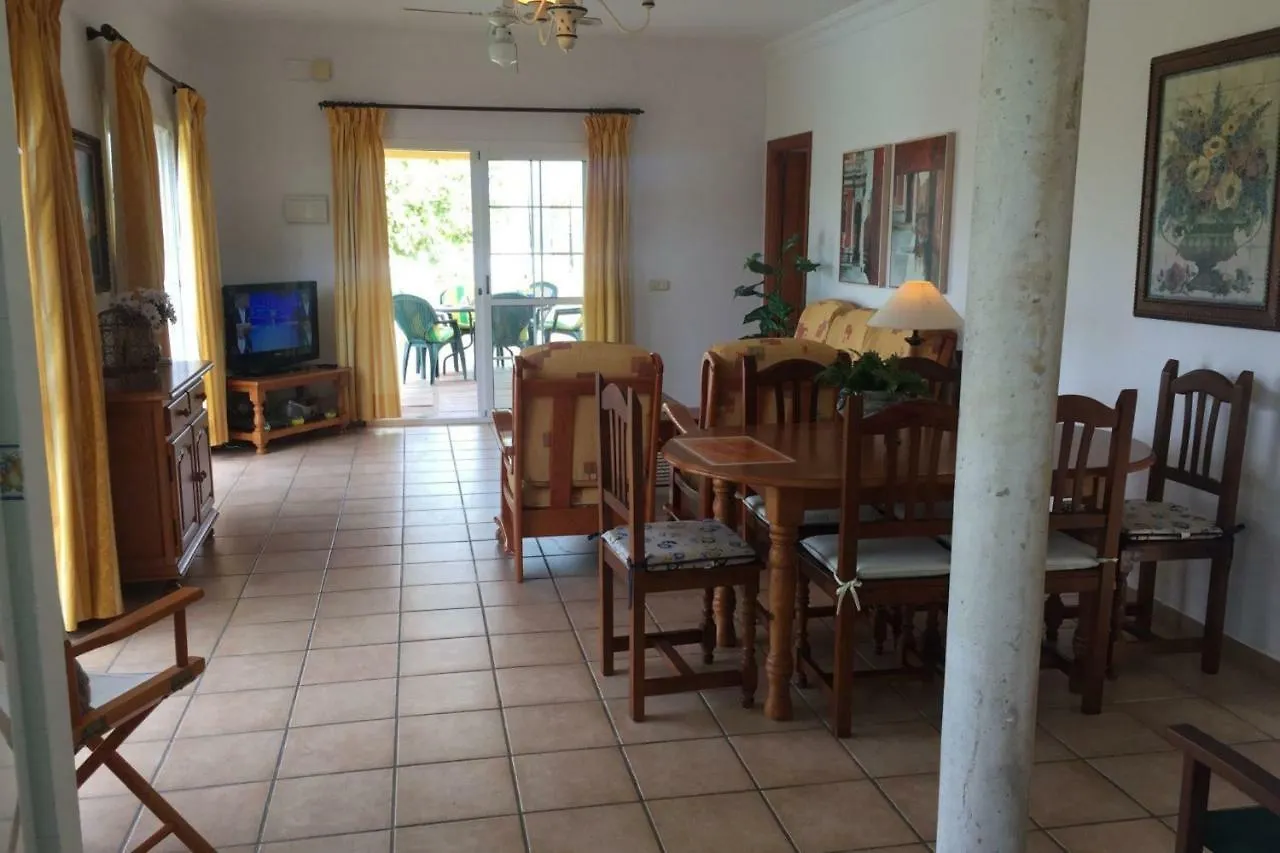 Nerja Paradise Rentals - Villa Los Girasoles İspanya