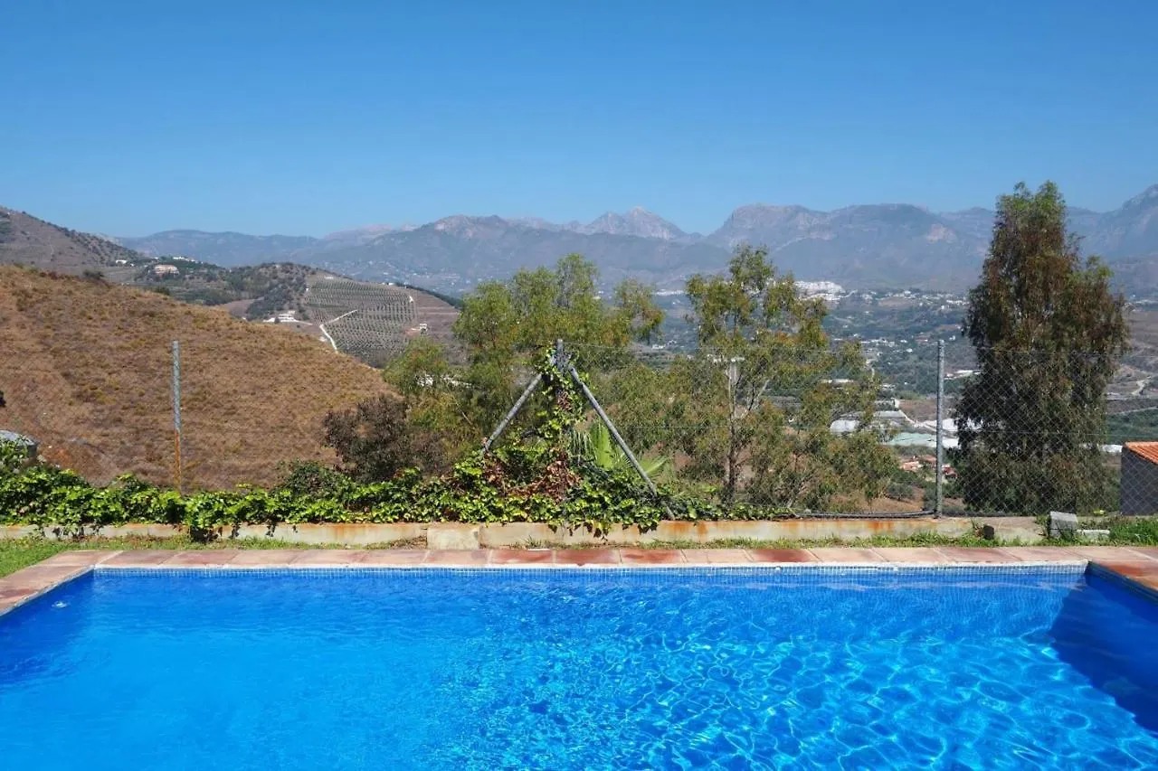 Nerja Paradise Rentals - Villa Los Girasoles İspanya